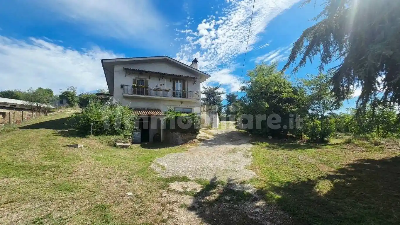 Casa indipendente in vendita a Genazzano