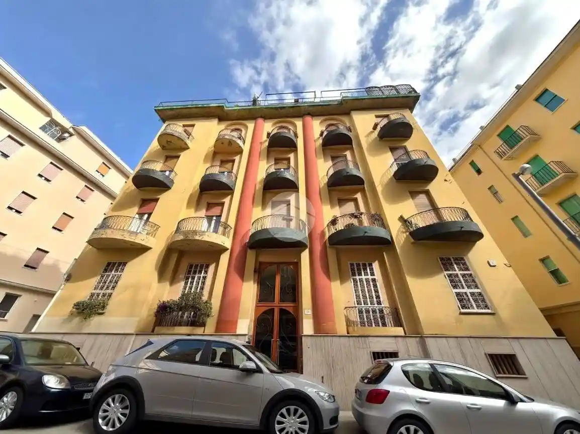 Appartamento in vendita a Napoli