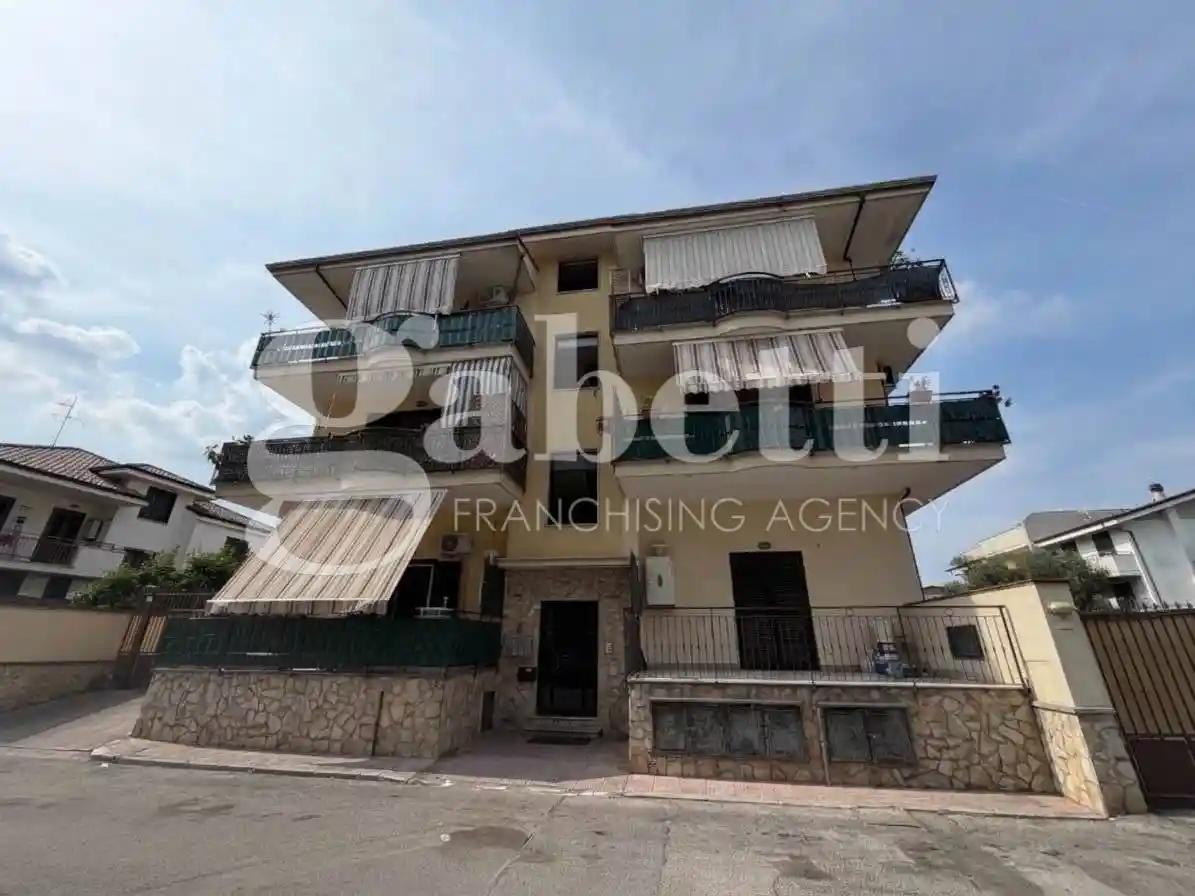 Appartamento in vendita a Trentola-Ducenta