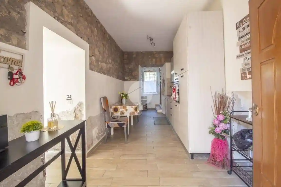 Appartamento in vendita a Marcellina