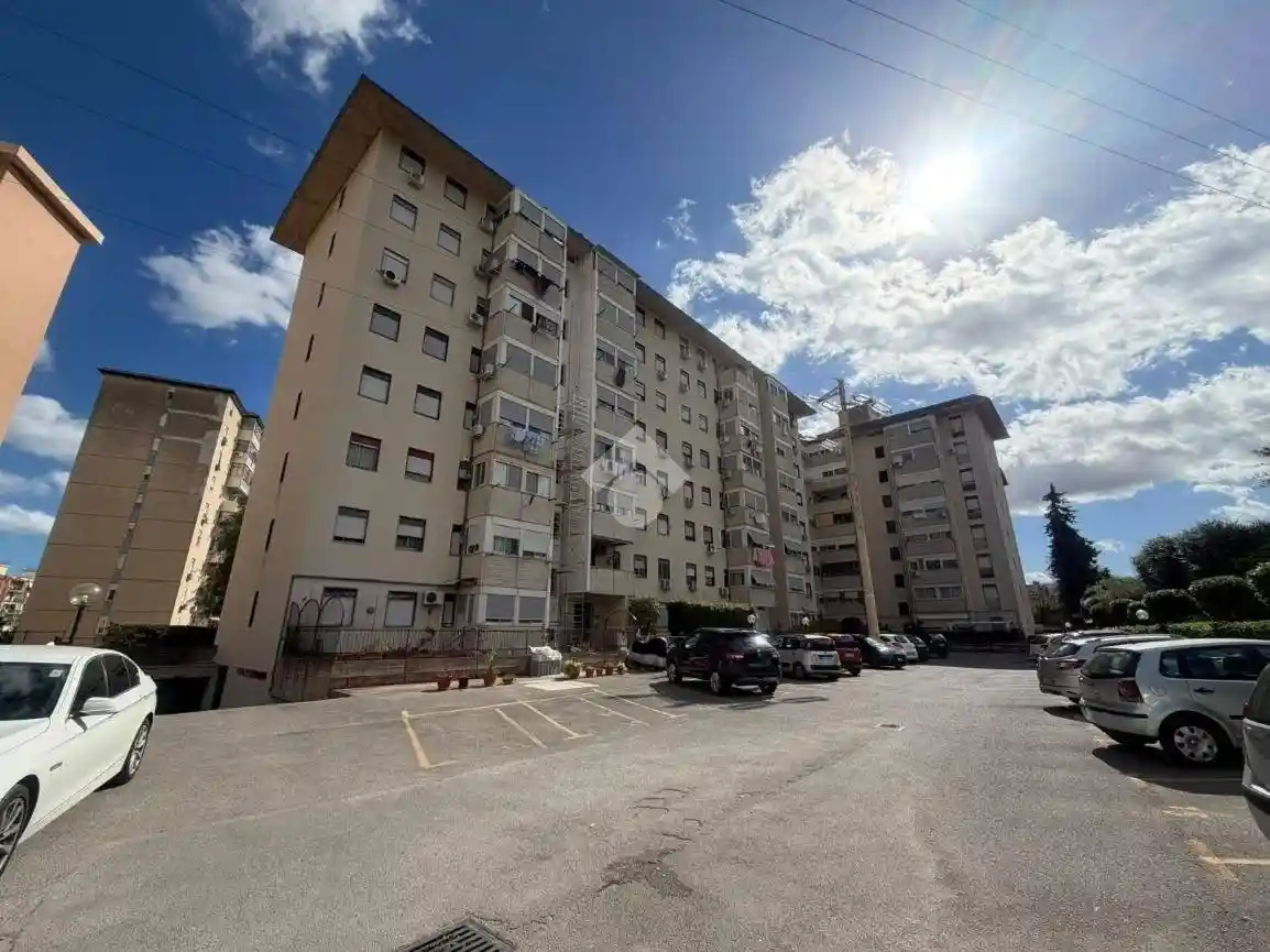 Appartamento in vendita a Palermo