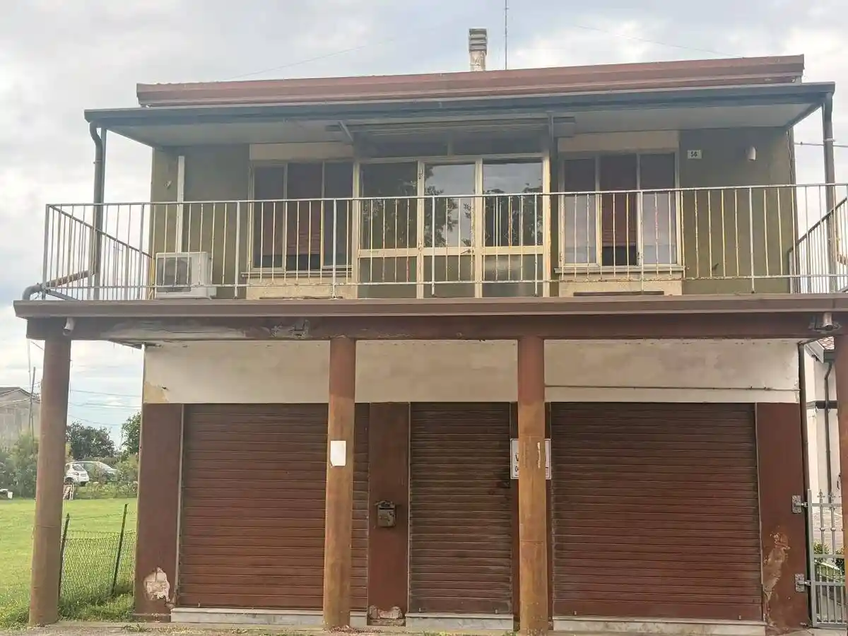 Villa in vendita a Taglio di Po