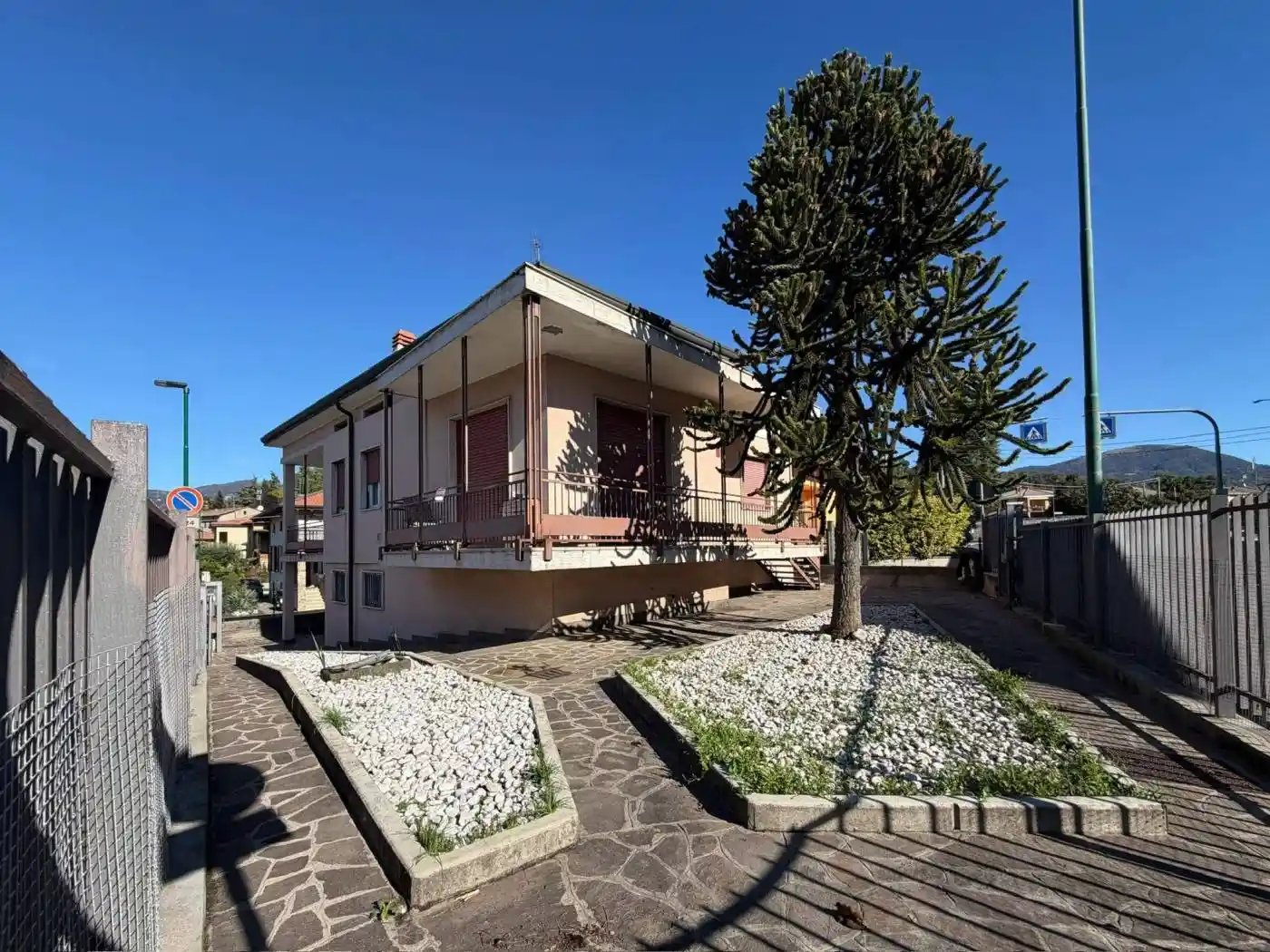 Villa in vendita a Scanzorosciate
