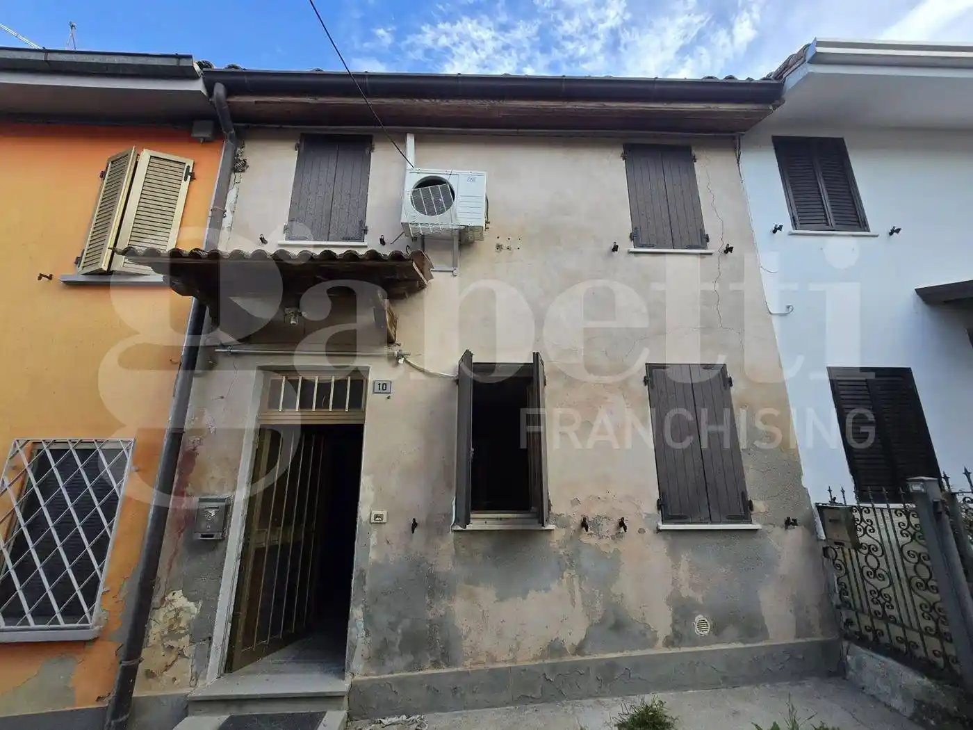 Casa indipendente in affitto a Viadana