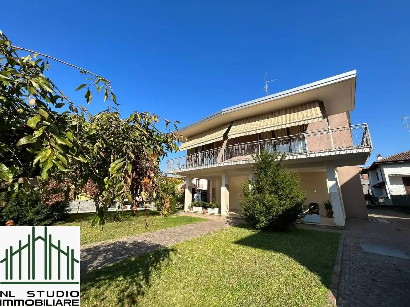 Villa in vendita a Gallarate