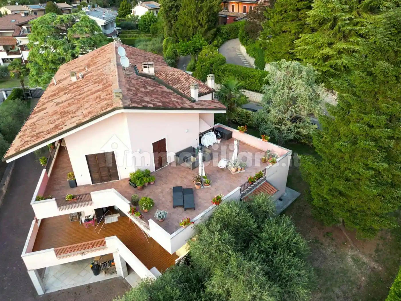 Villa in vendita a Verona