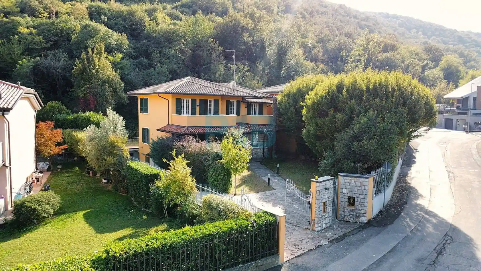 Villa in vendita a Collebeato