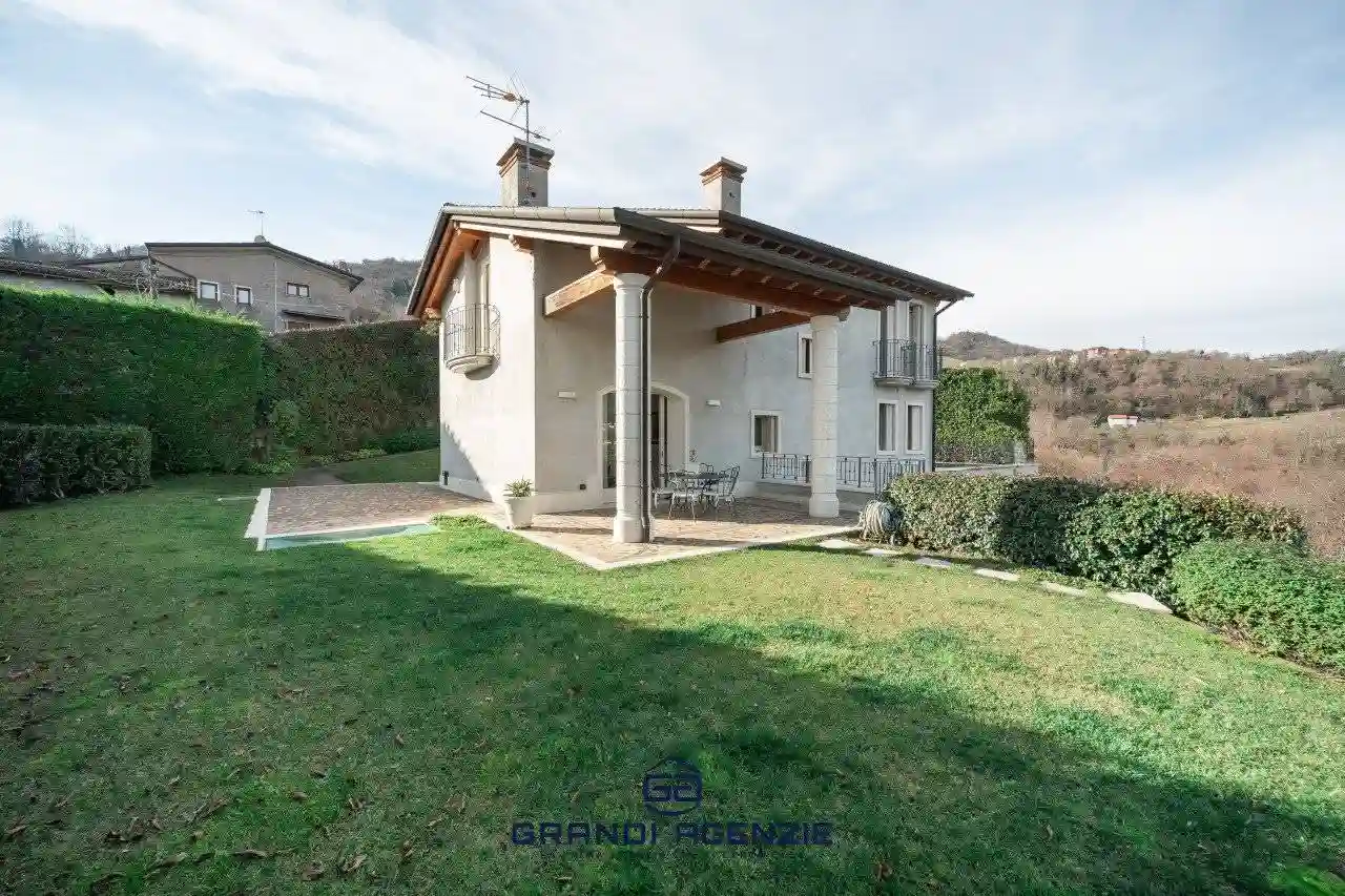 Casa indipendente - foto 2