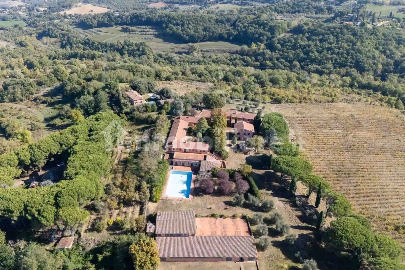 Palazzo - Edificio in vendita a Città della Pieve