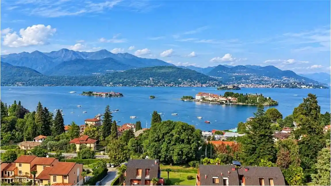 Appartamento in vendita a Stresa
