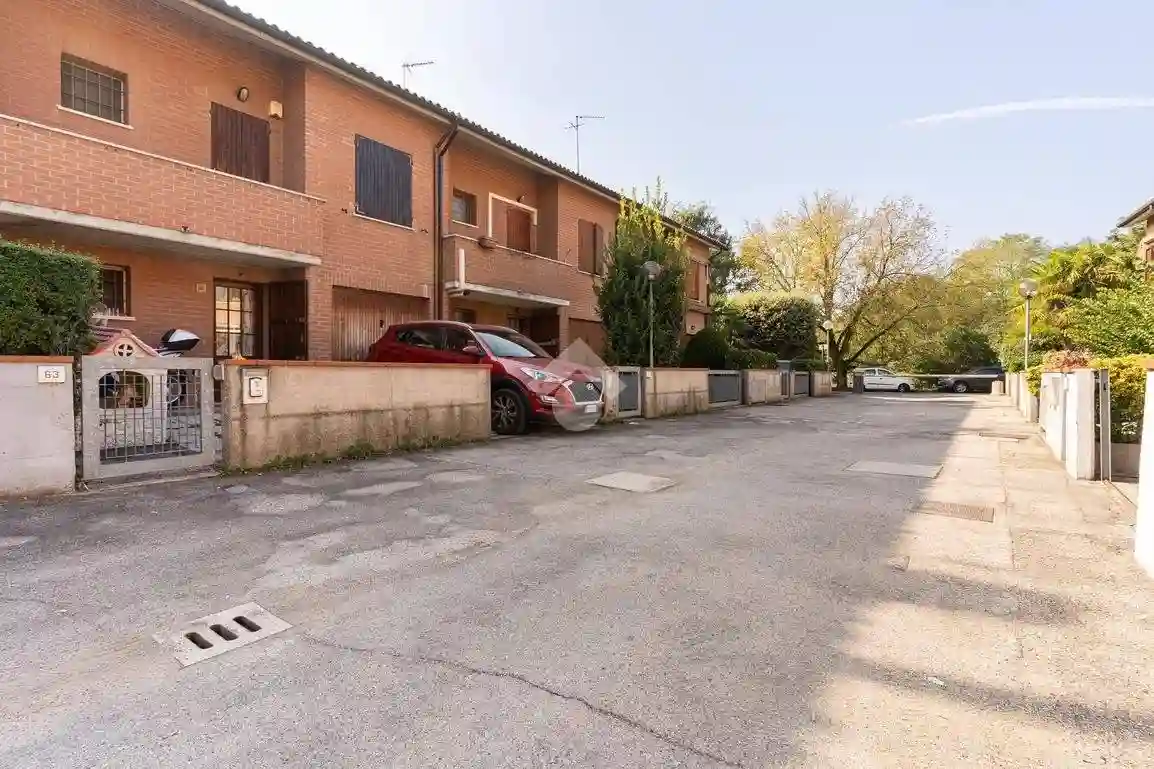 Villetta a schiera - foto 2