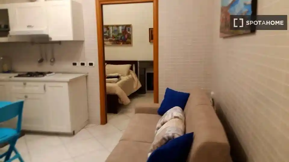 Appartamento in affitto a Napoli
