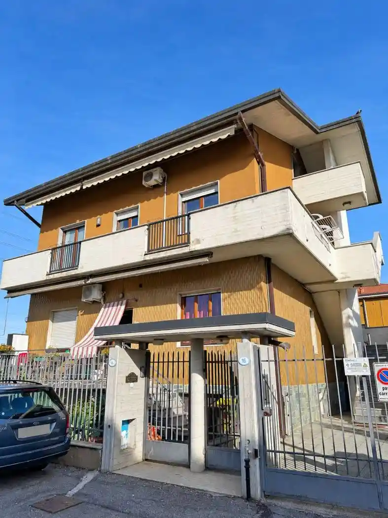 Villa in vendita a Rho