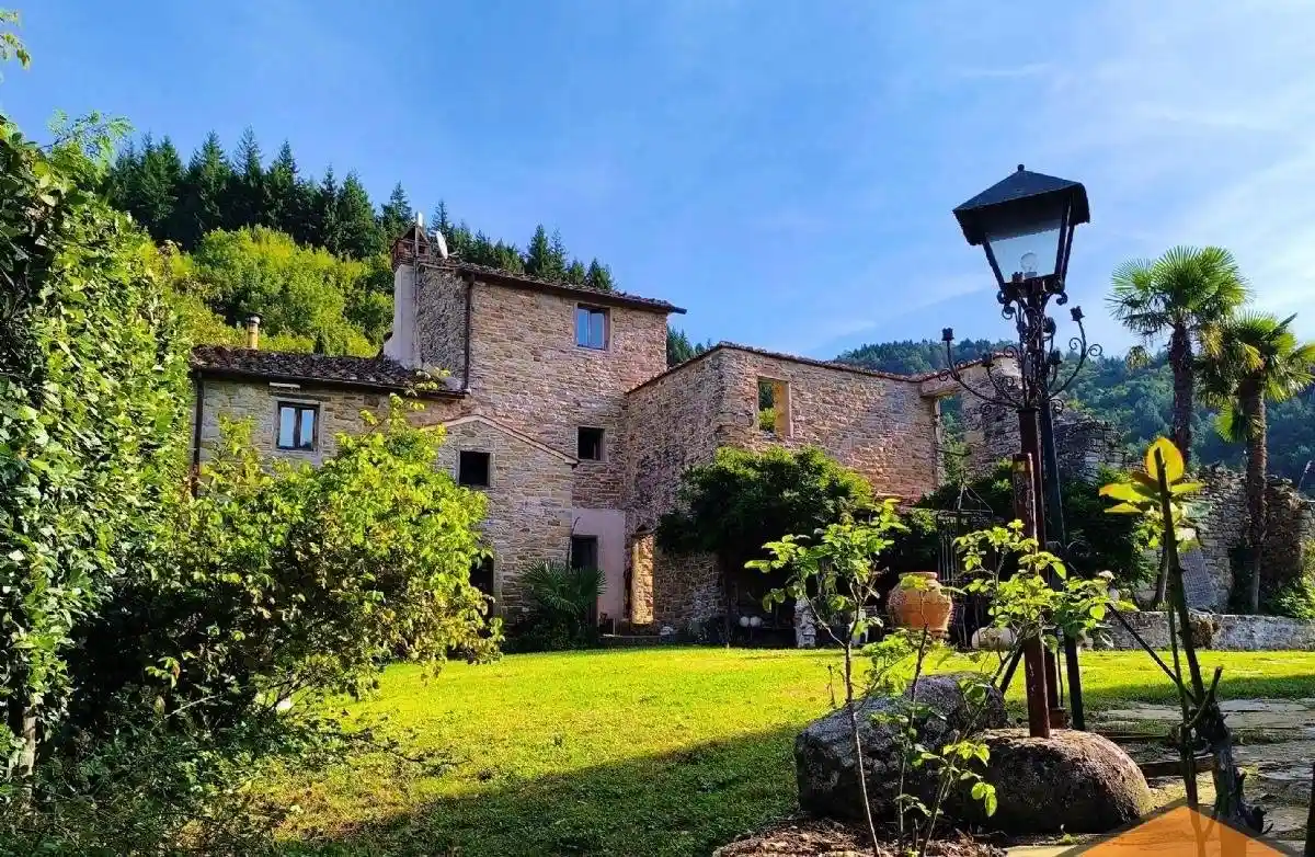 Rustico - Casale in vendita a Scarperia e San Piero