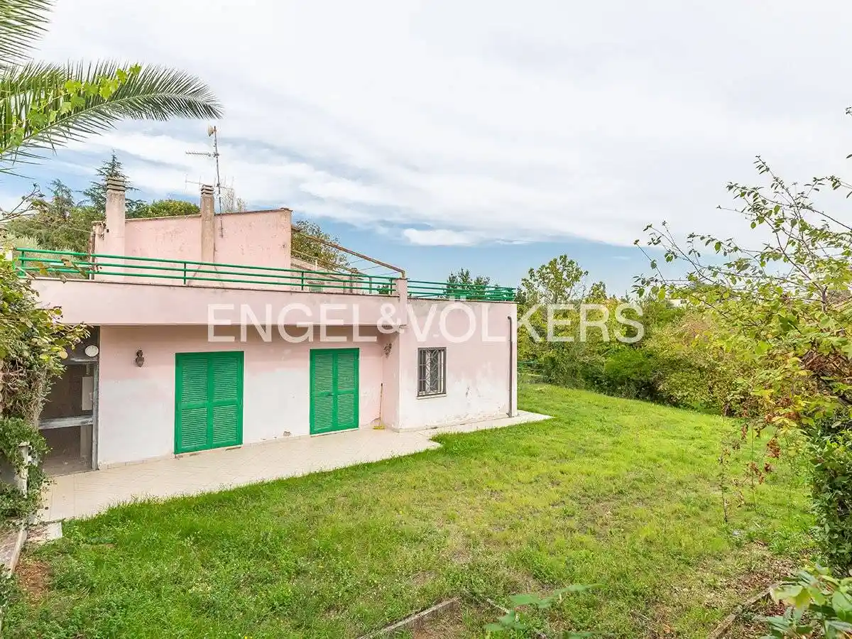Villa in vendita a Velletri