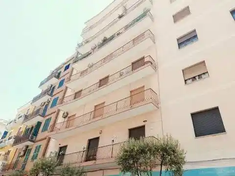 Appartamento in vendita a Taranto