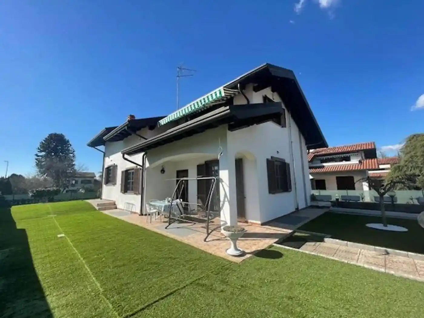 Villa in vendita a Mornago