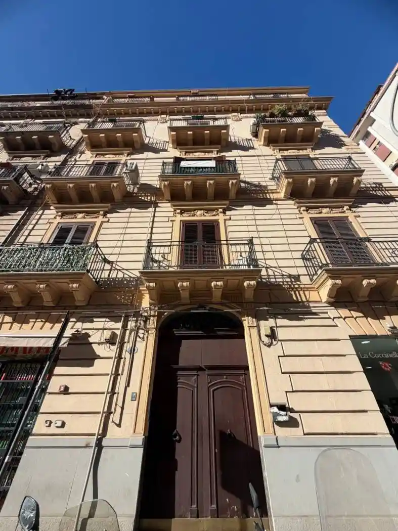Appartamento in vendita a Palermo
