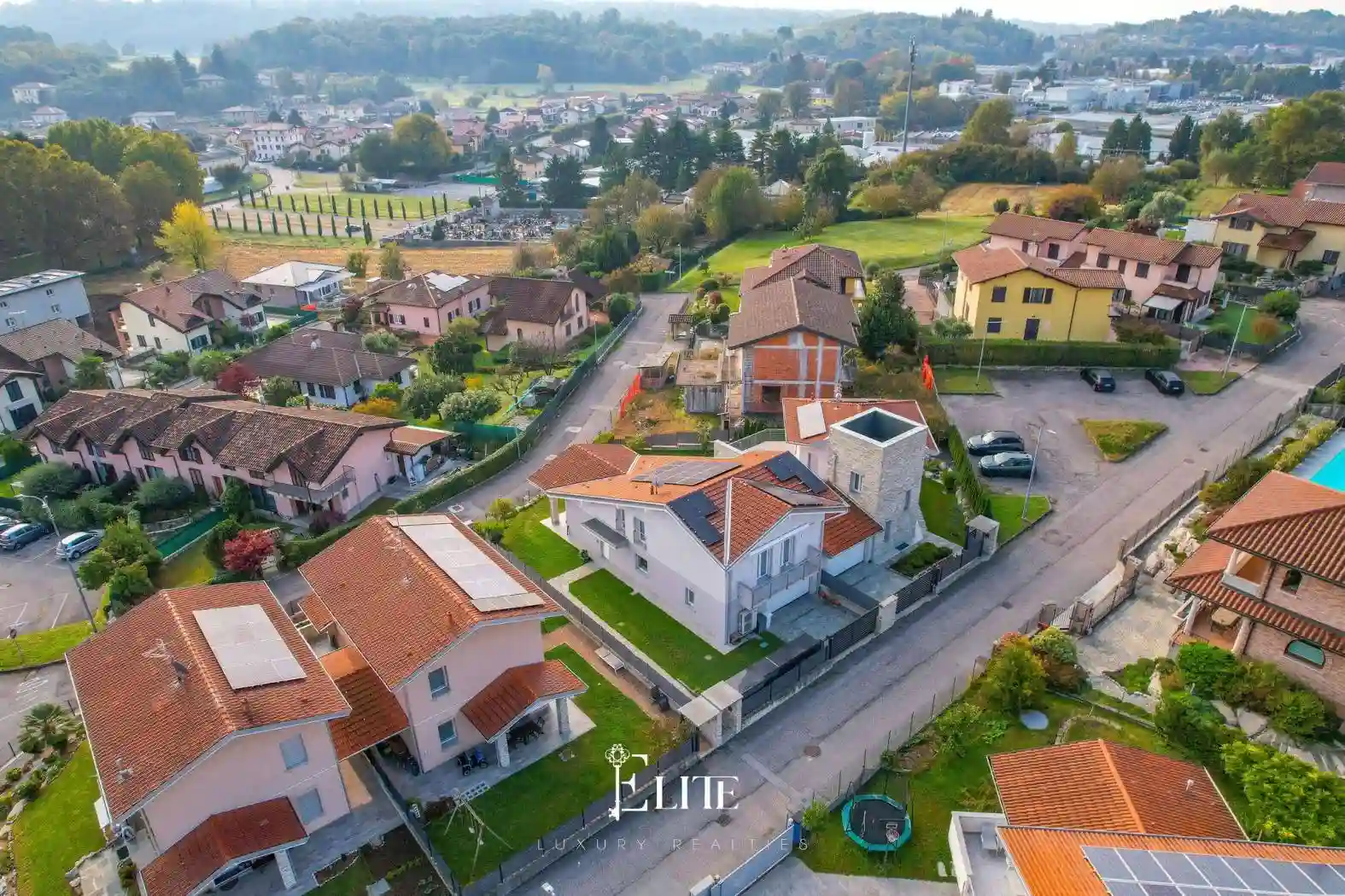 Villa - foto 2