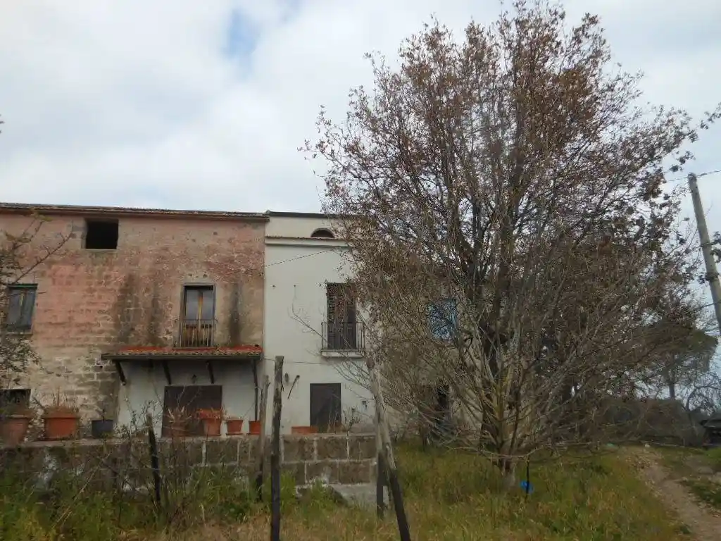 Rustico - Casale in vendita a Teano
