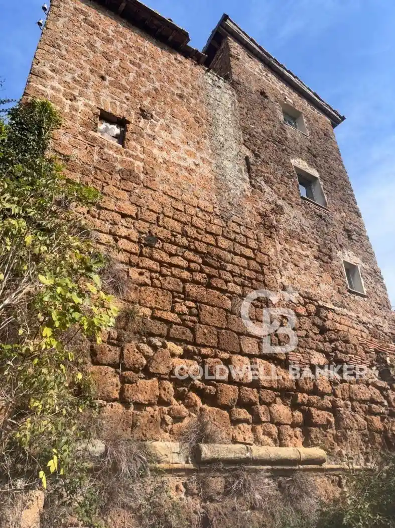 Casa indipendente in vendita a Sutri