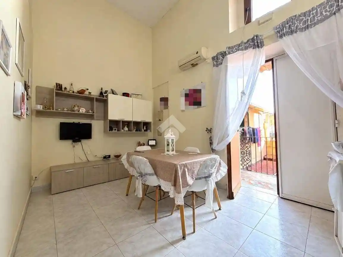 Appartamento in vendita a Napoli