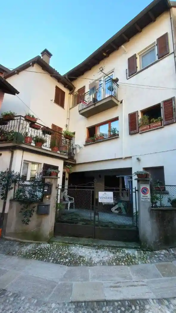 Appartamento in vendita a Cannobio