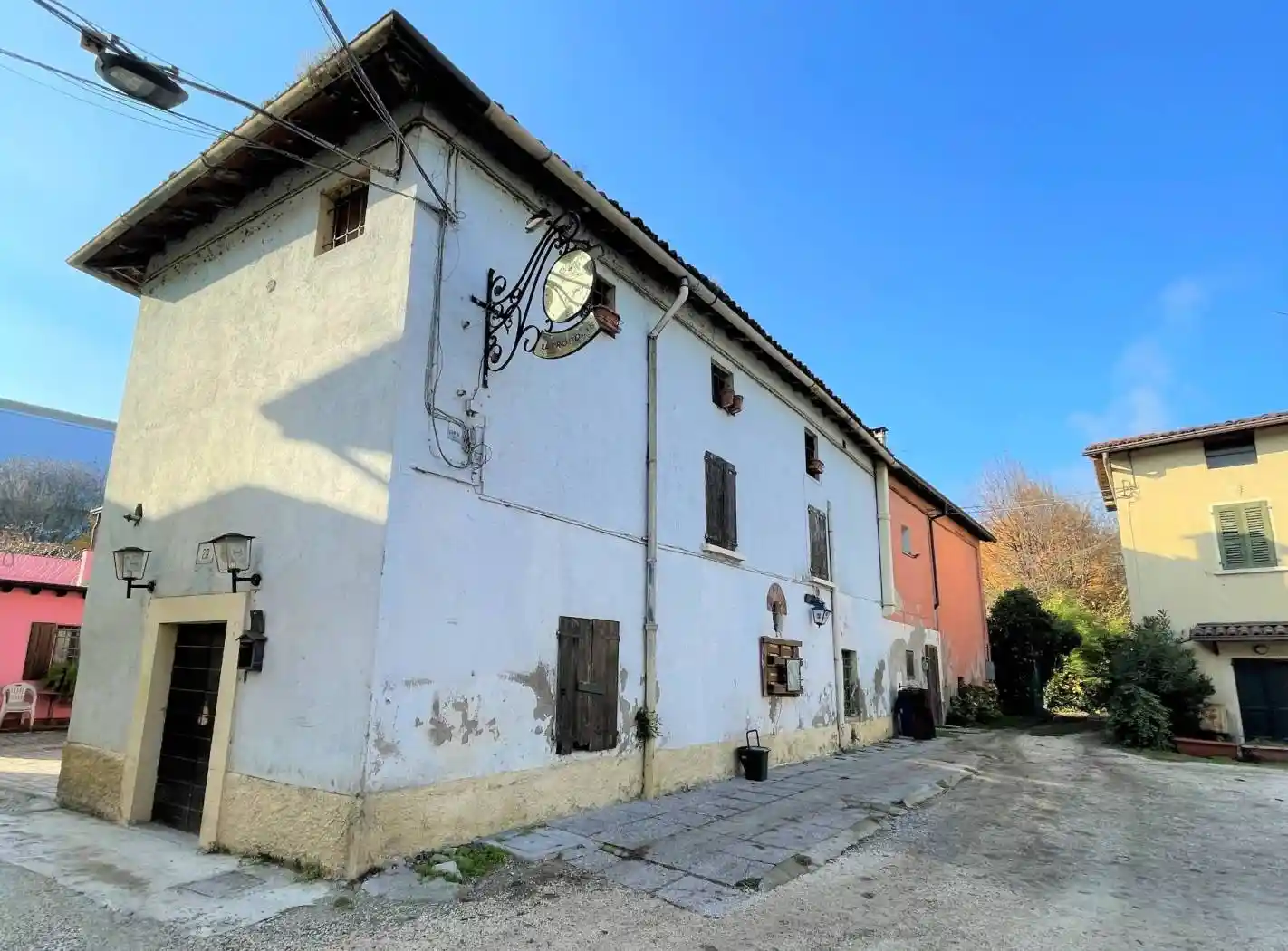 Casa indipendente in vendita a Brescia