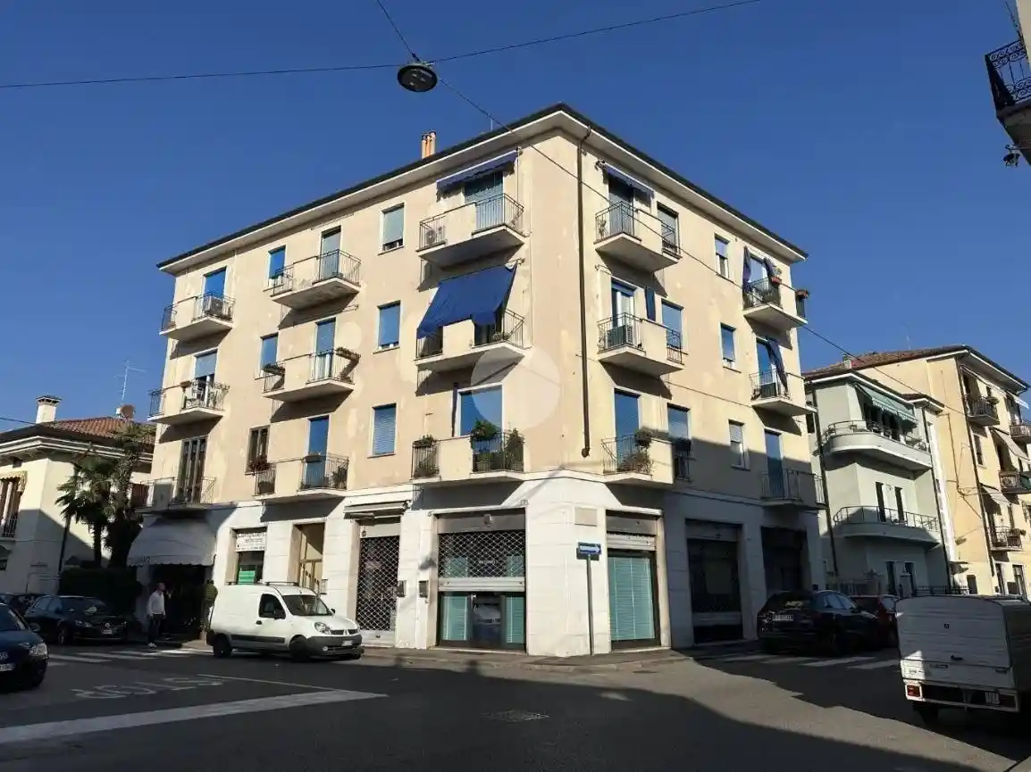Appartamento in vendita a Verona