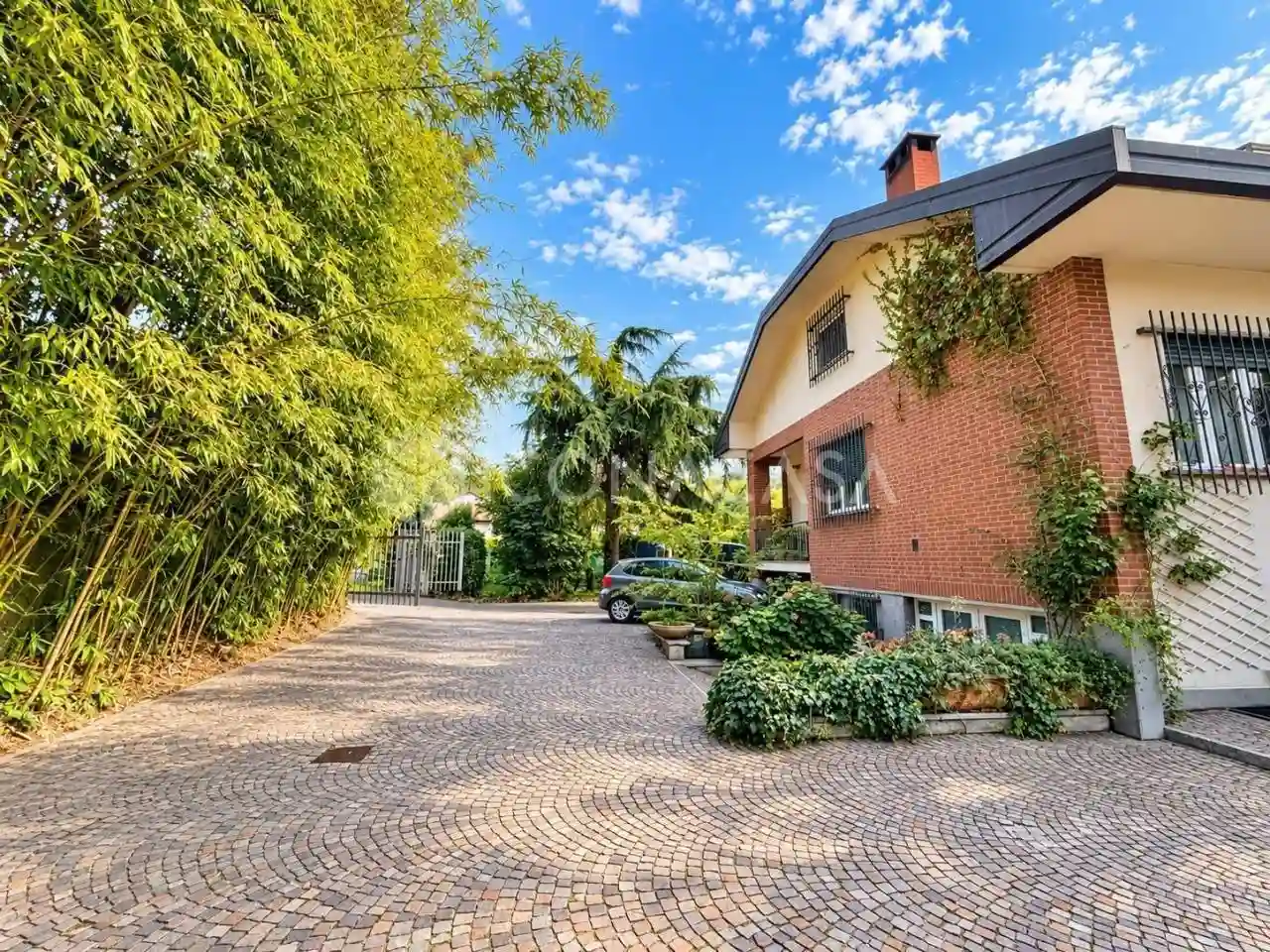 Villa - foto 2