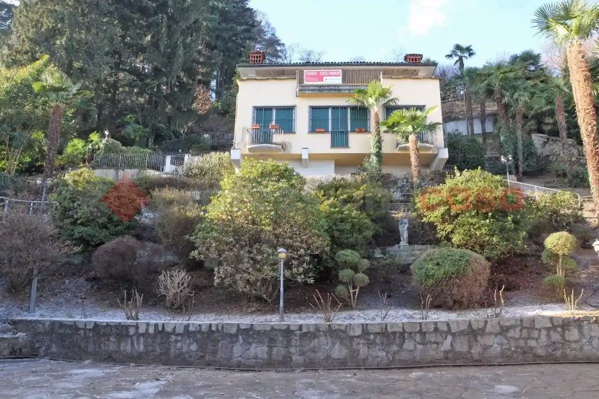 Villa in vendita a Stresa