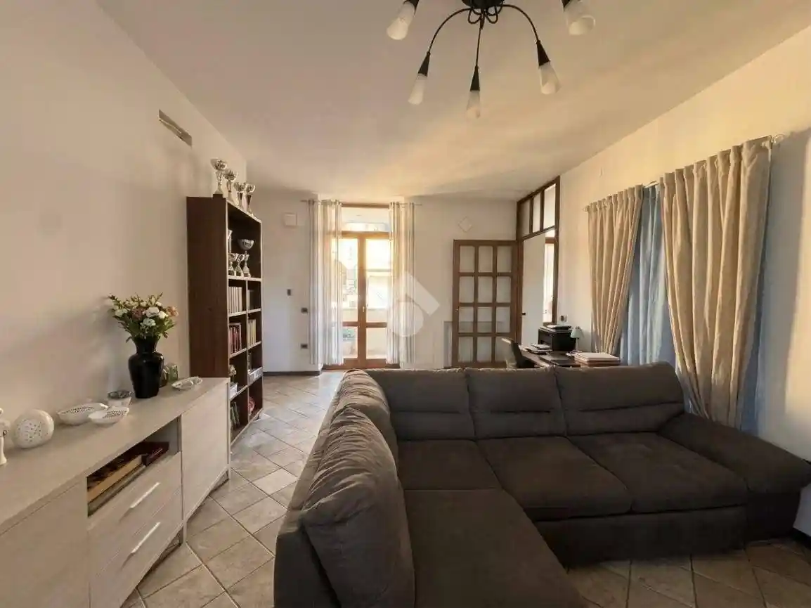 Casa indipendente in vendita a Aversa