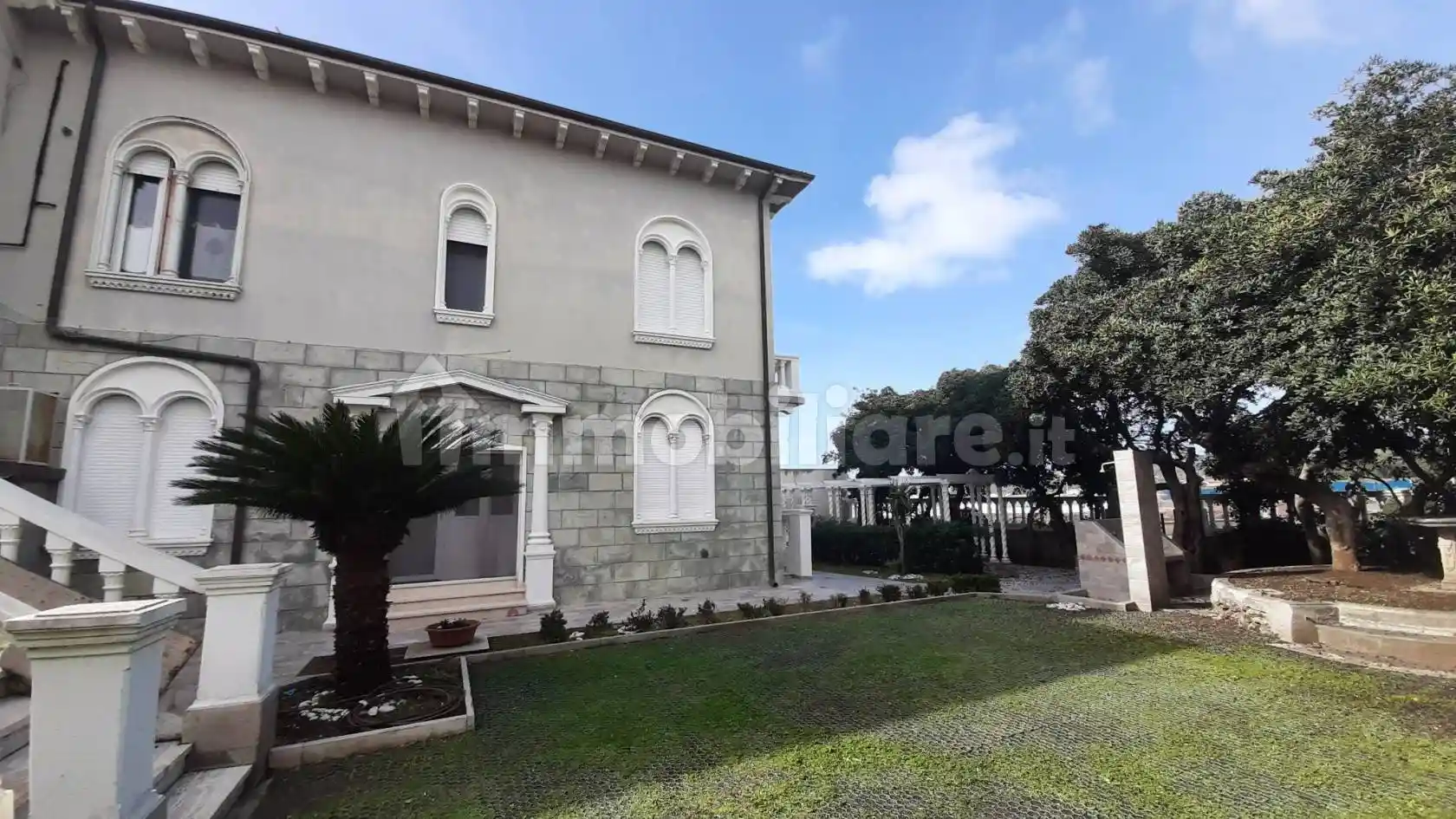 Appartamento in vendita a Rosignano Marittimo