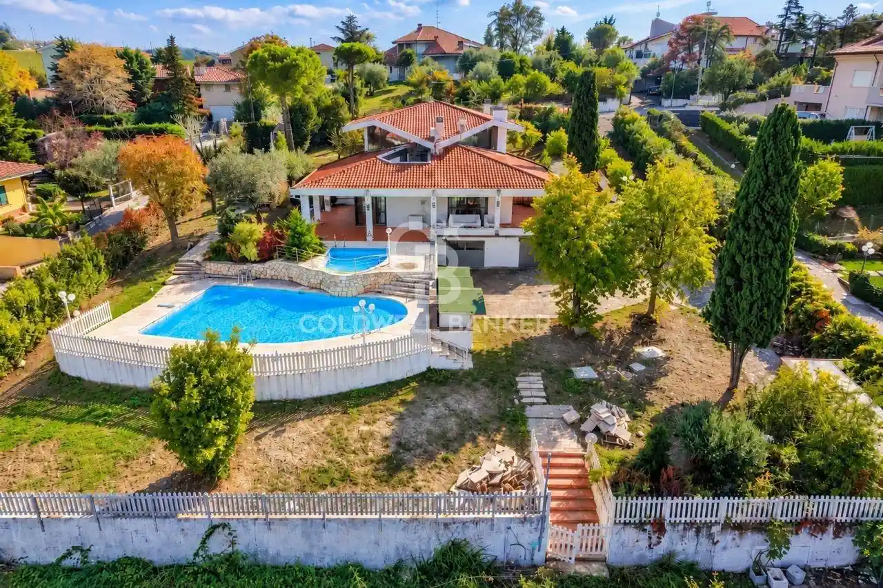 Villa in vendita a Coriano