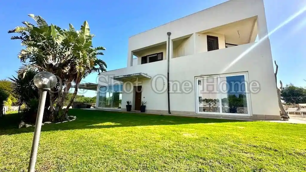 Villa in affitto a Siracusa