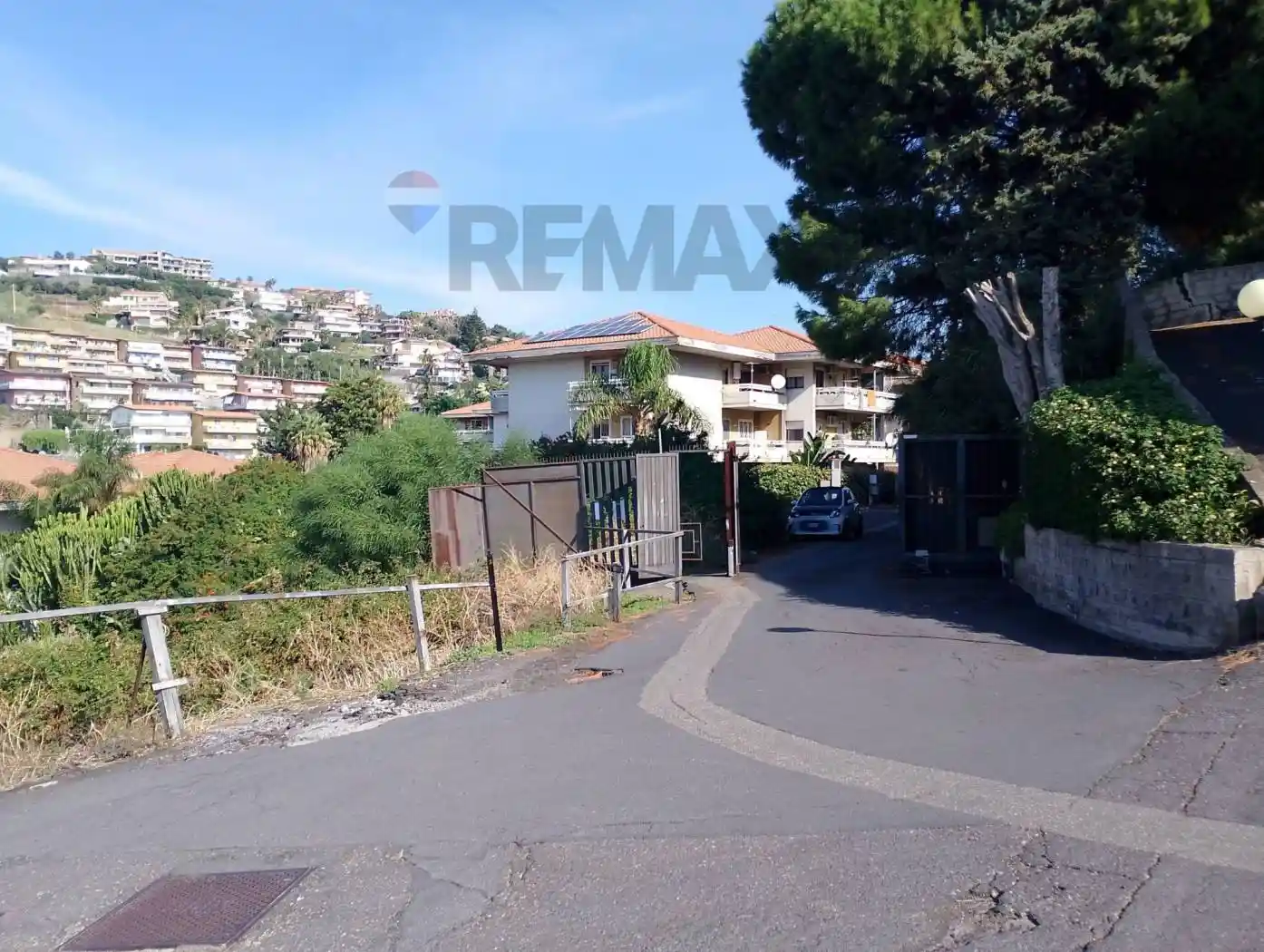 Casa indipendente in vendita a Aci Castello