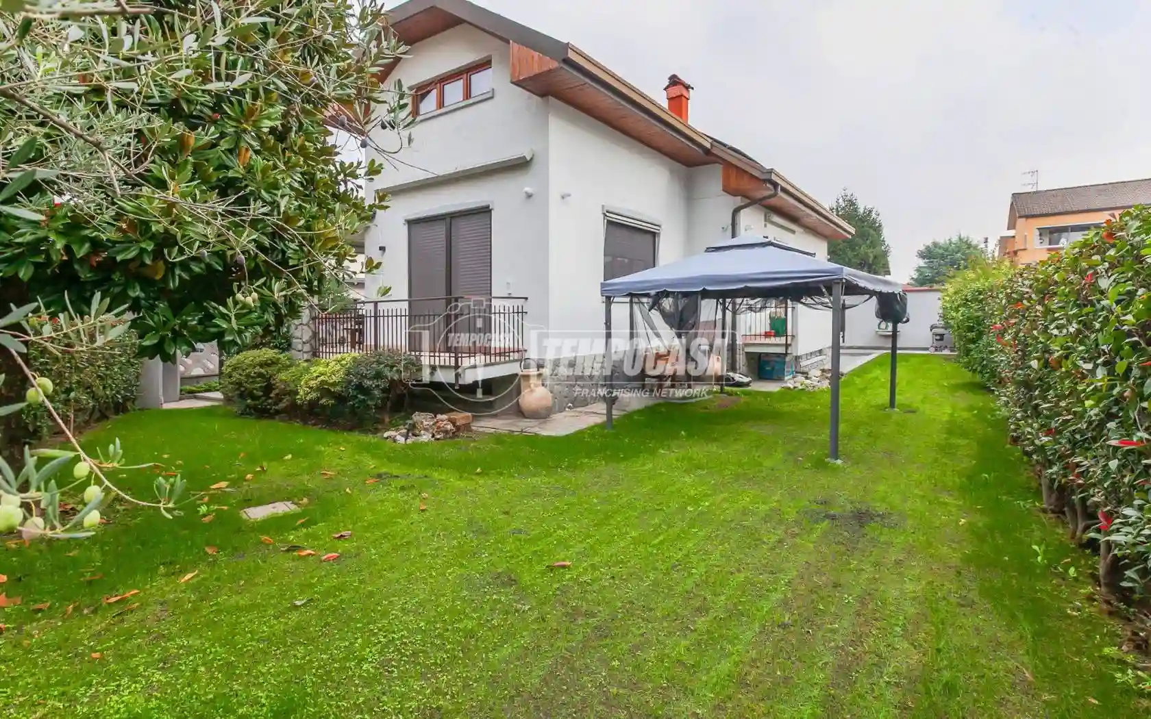 Villa - foto 2