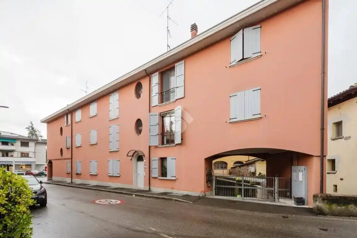 Appartamento in vendita a Zola Predosa