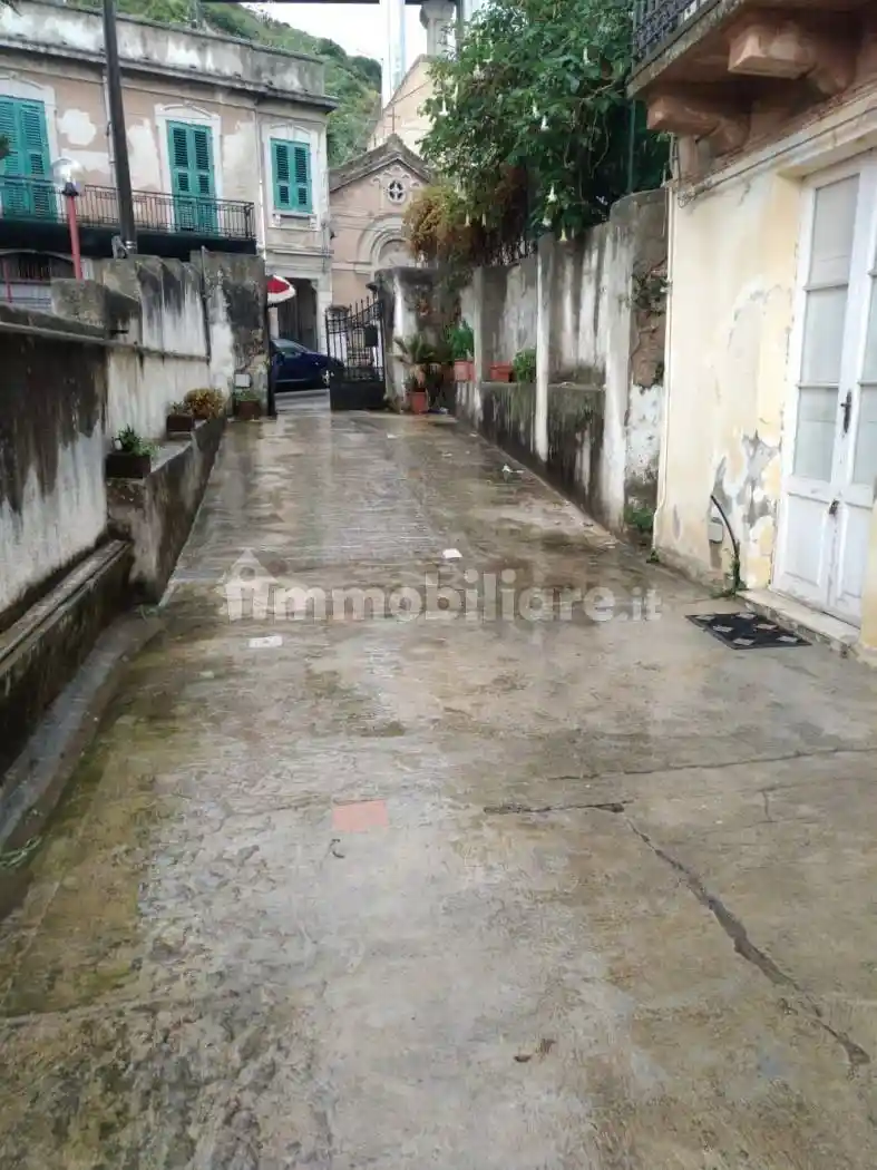 Appartamento in vendita a Messina