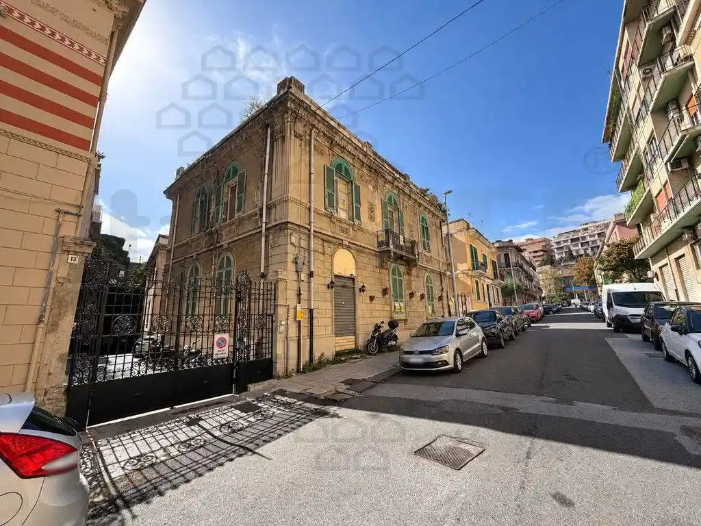 Appartamento in vendita a Messina