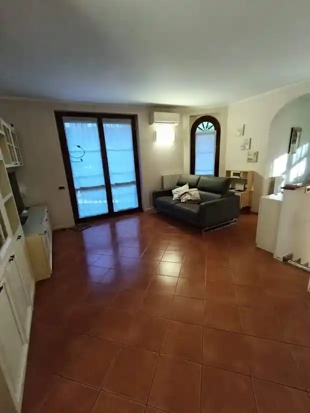 Appartamento in vendita a Caponago