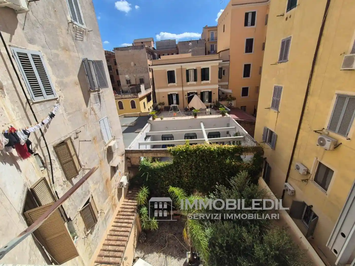 Appartamento in vendita a Roma