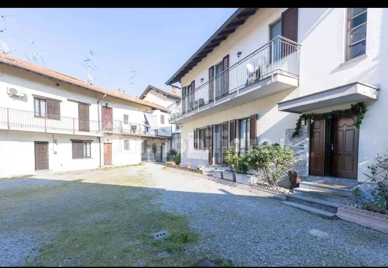 Casa indipendente in vendita a Seregno