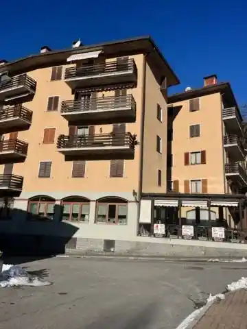 Appartamento in vendita a Teglio