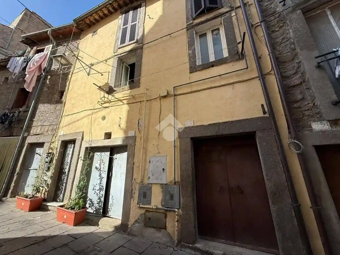 Appartamento in vendita a Viterbo
