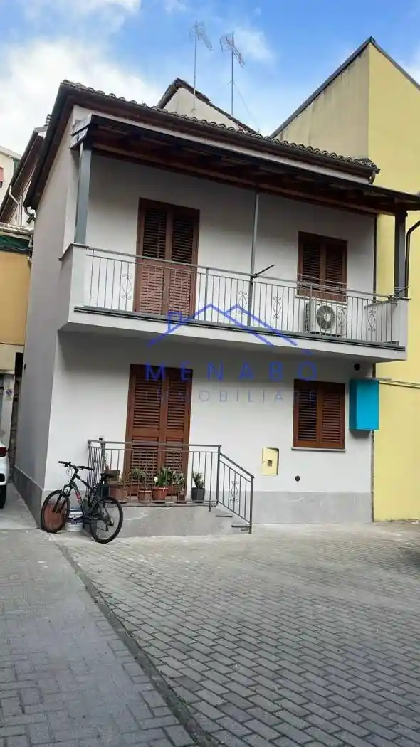 Casa indipendente in vendita a Alessandria