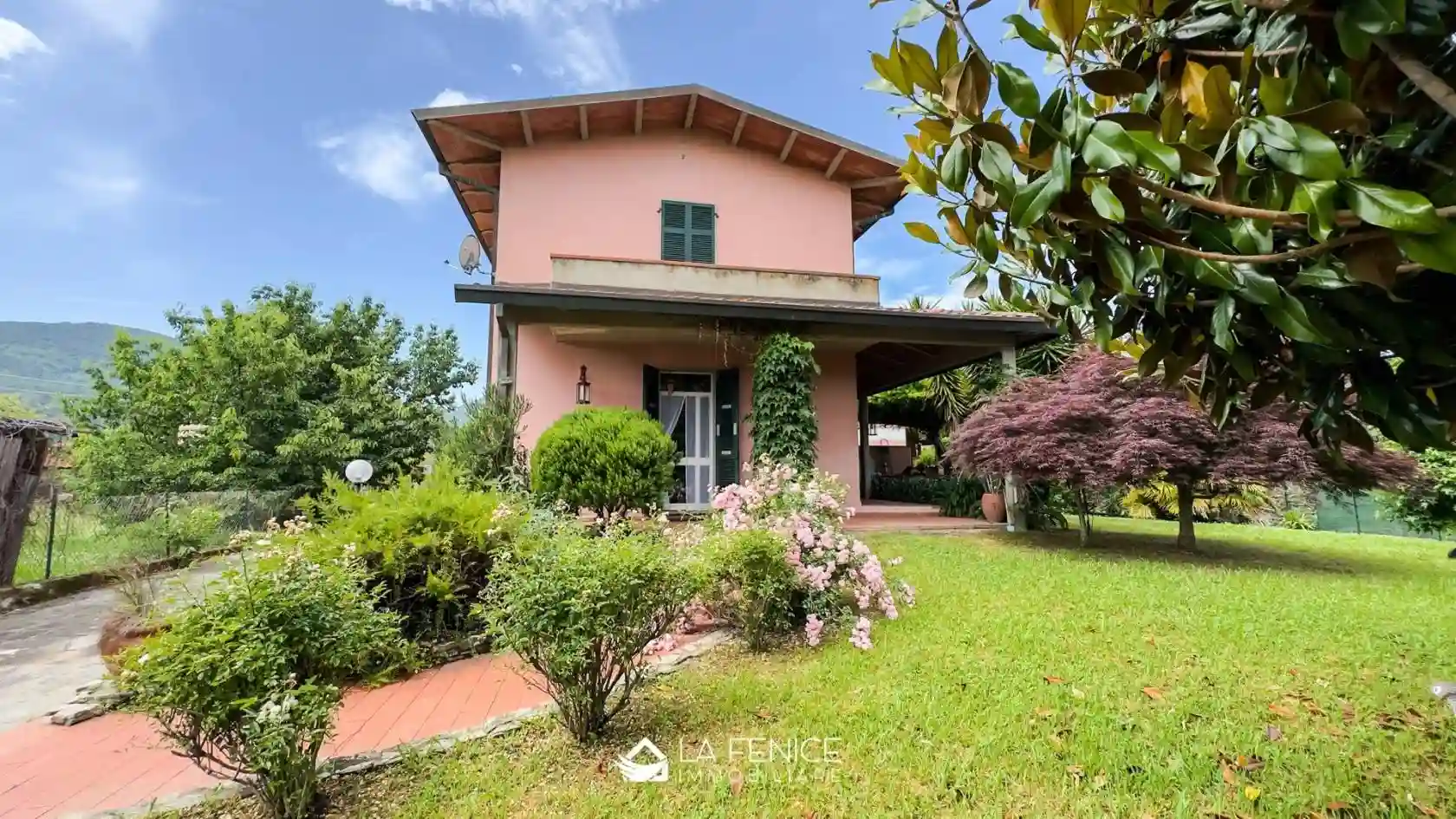 Villa - foto 2