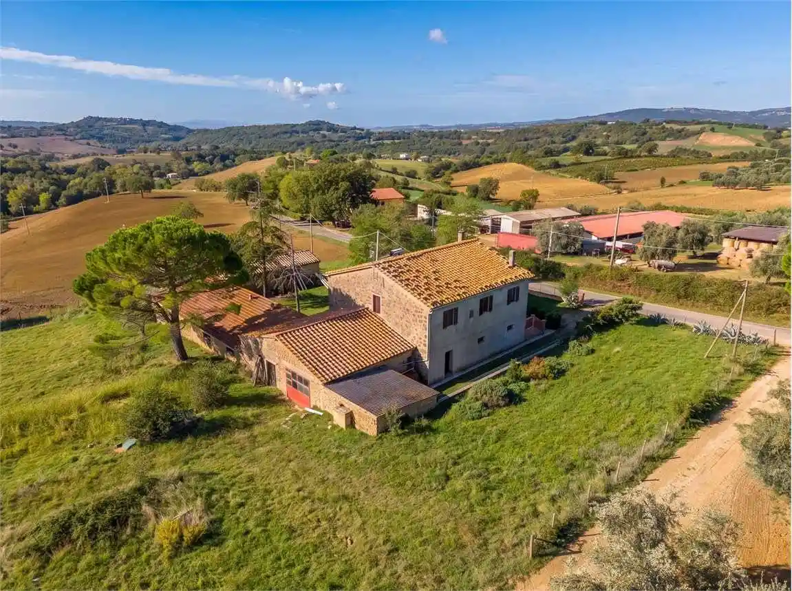 Rustico - Casale in vendita a Semproniano