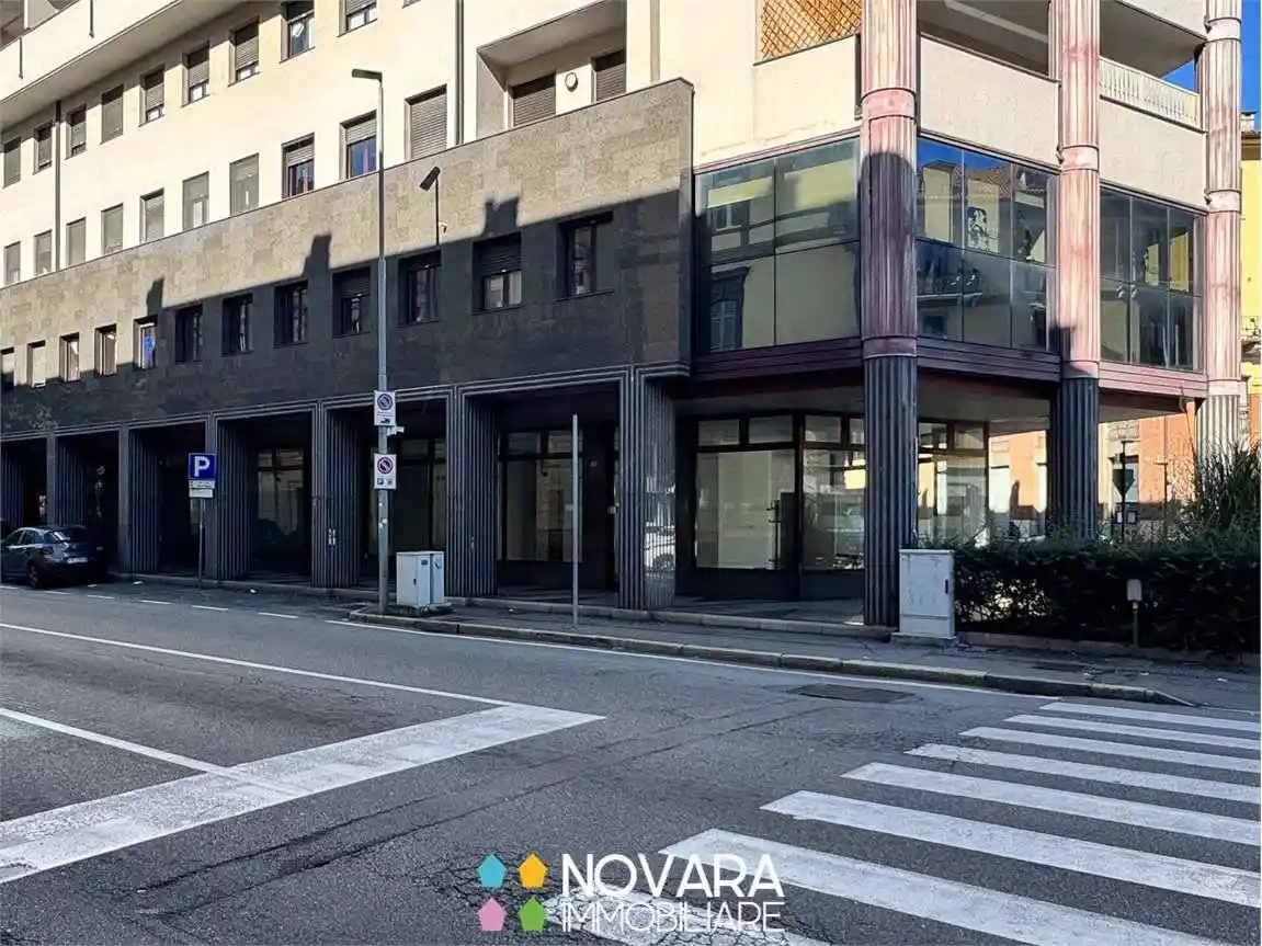 Appartamento in vendita a Novara