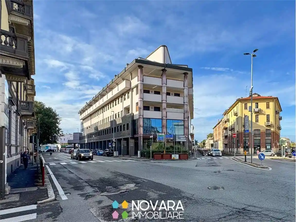 Appartamento in vendita a Novara